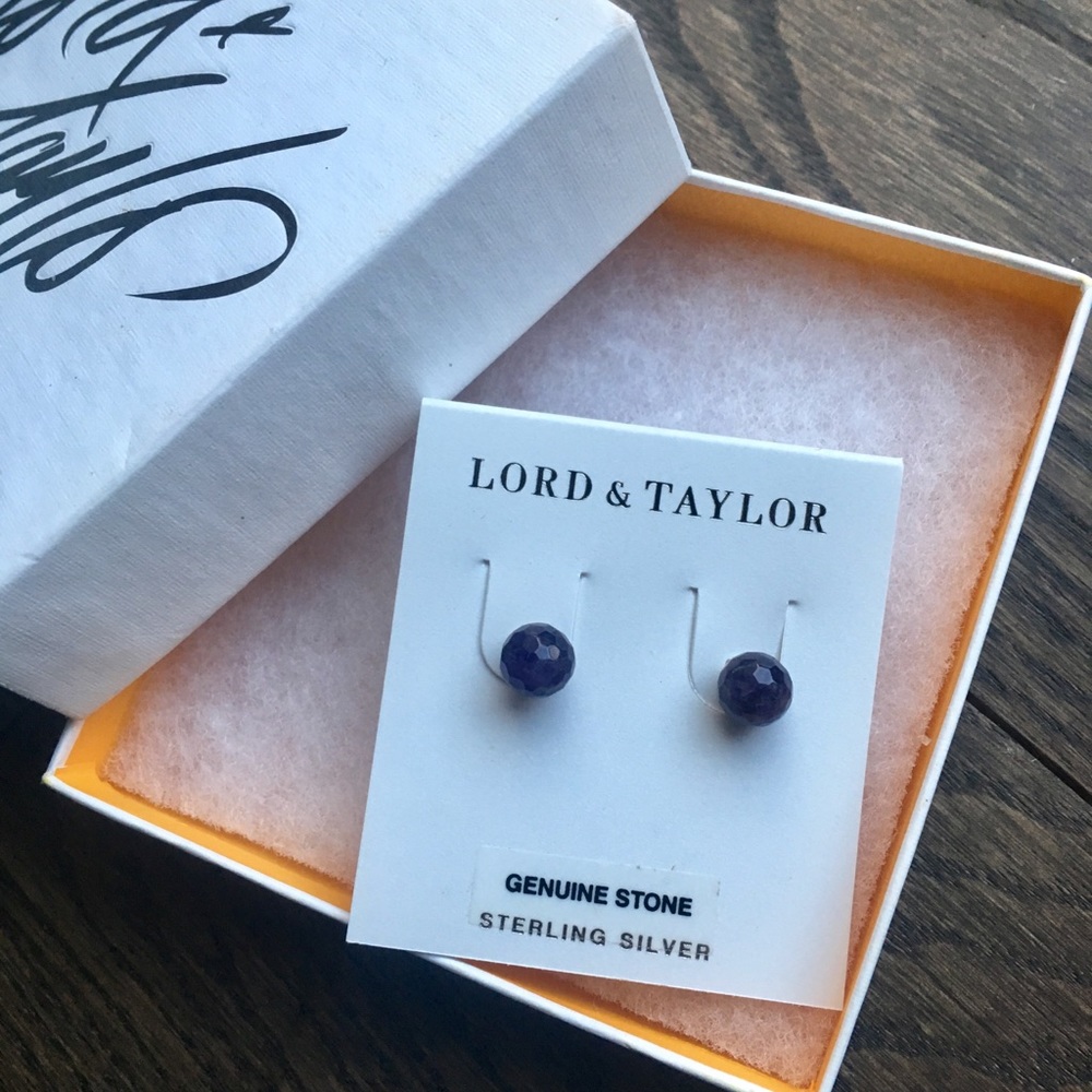 💜 NIB Lord & Taylor Sterling Silver Earrings - Picture 1 of 7